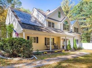 87 Saddle Hill Rd, Hopkinton, MA 01748