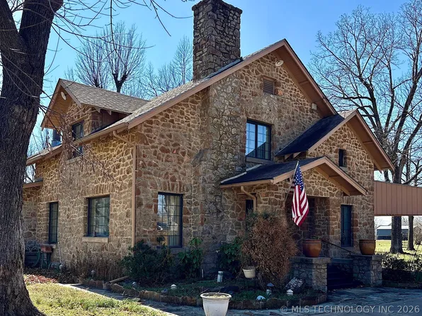 1007 S Wilson Ave, Cushing, OK 74023