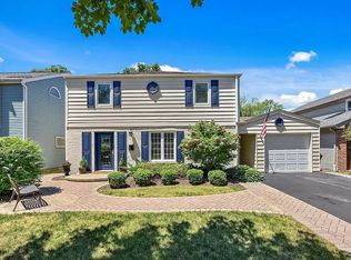 354 S Newbury Pl, Arlington Heights, IL