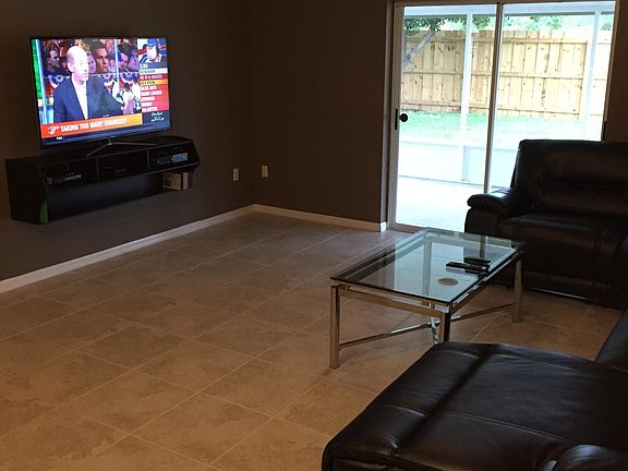 3rd image of 3628 Stonefield Dr