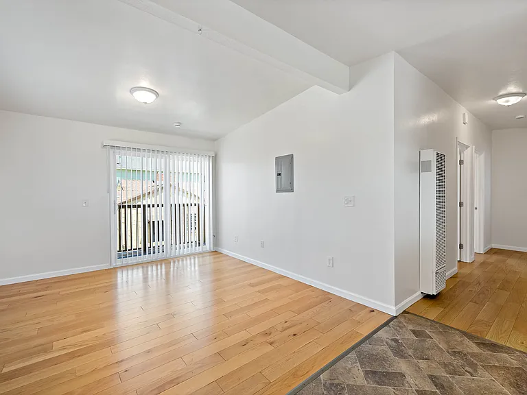 230 Sanford Ave #230 — Photo 8