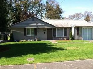 24202 57th Pl W, Mountlake Terrace, WA 98043