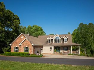 6624 Jake Kemp Rd, Murrayville, GA 30564