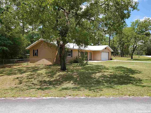3rd image of 130 W Country Club Dr