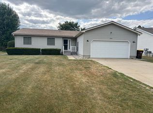 1408 S Lansing St, Saint Johns, MI 48879