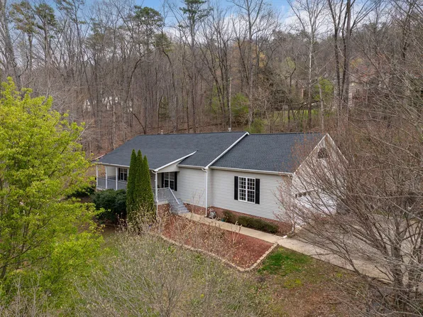 9711 Imperial Dr, Ooltewah, TN 37363