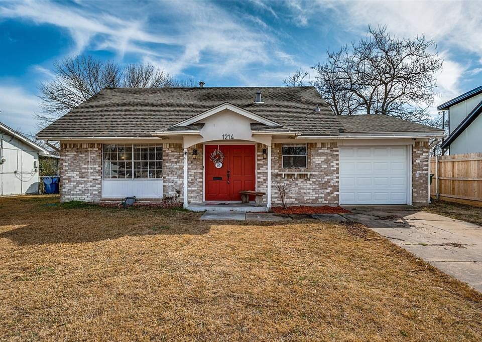 1st image of 1214 Rosewood Hills Dr