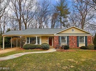 4218 Holborn Ave, Annandale, VA 22003