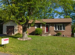 136 Virginia Ln, Kulpmont, PA 17834