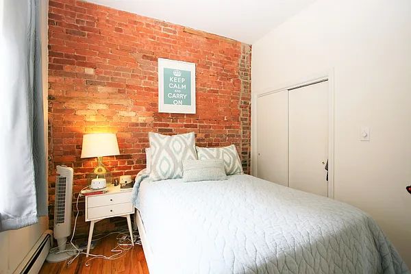 Rented by R New York | media 17