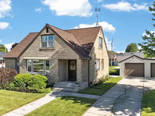 2114 Arizona AVENUE, Sheboygan, WI 53081