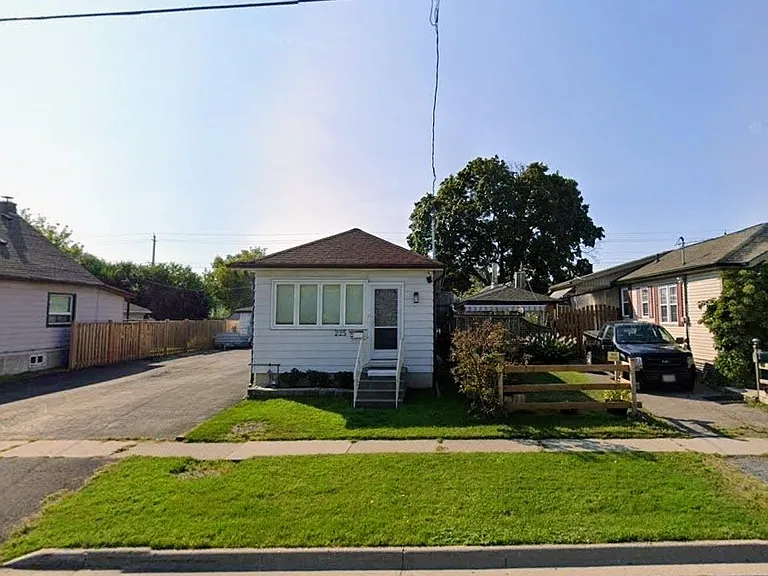 225 4th Ave #LOWER — Photo 5
