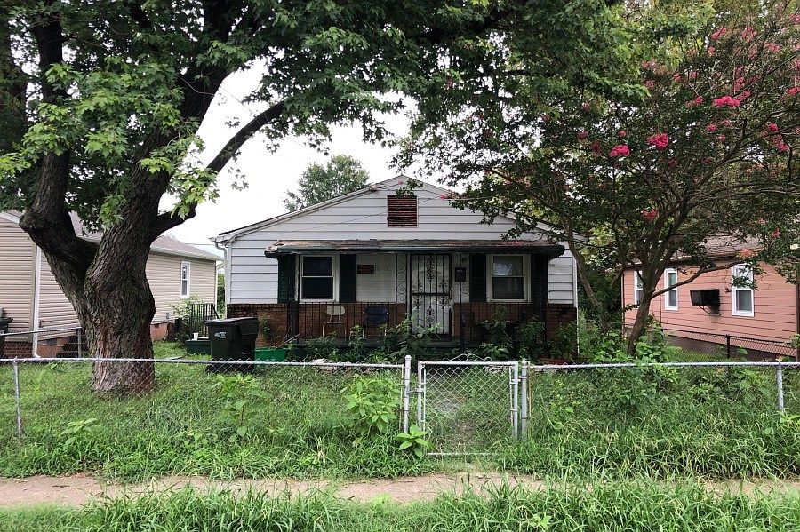 1st image of 1402 Lenmore St