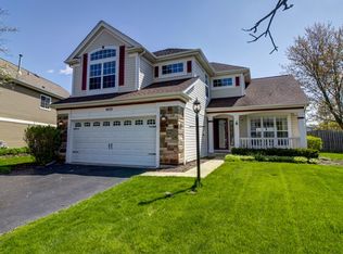 4610 Rolling Hills Dr, Lake In The Hills, IL 60156