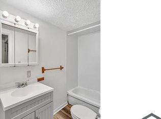 711 Russellwood Ave, Mc Kees Rocks, PA 15136