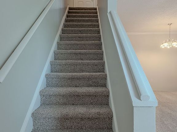 3rd image of 100 Woodstone Dr APT 27