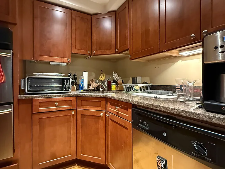 113 Beacon St #6F — Photo 13