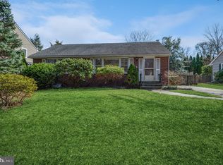 406 Longwood Dr, Haddonfield, NJ 08033