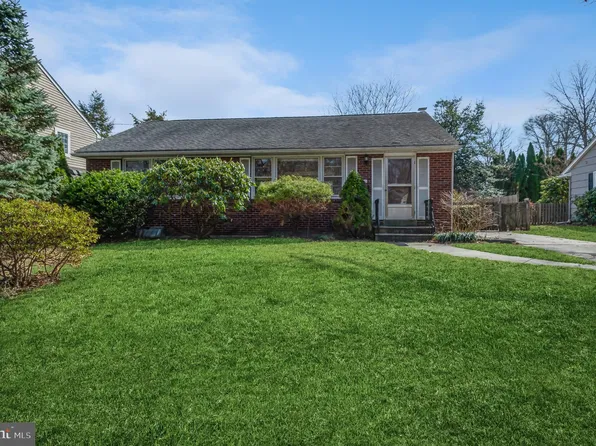 406 Longwood Dr, Haddonfield, NJ 08033