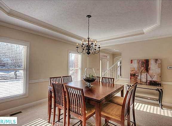 5th image of 1192 S Creekway Ct