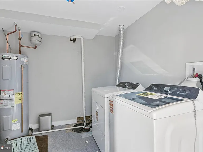 3102 Romain Ct — Photo 17