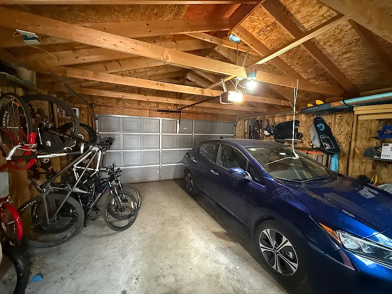 2749 Hazel Ct — Photo 36