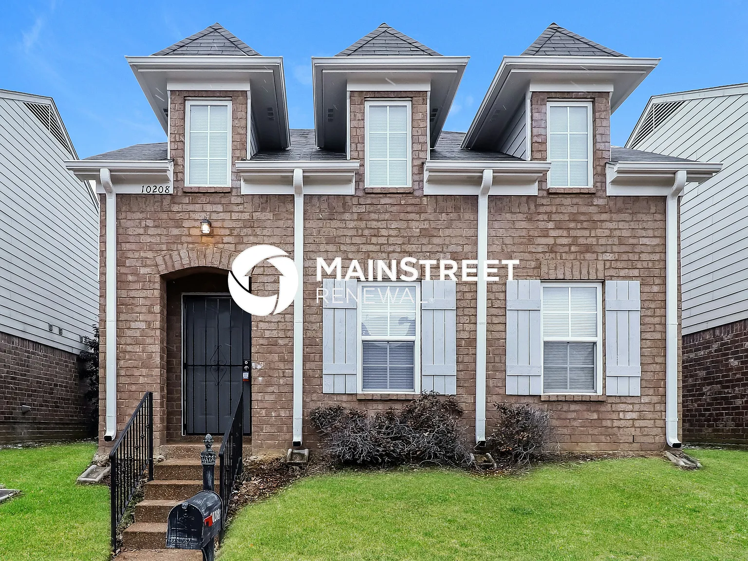 10208 Sterling Ridge Dr — Photo 1