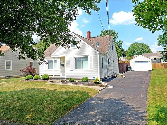 2nd image of 610 Joan Ave