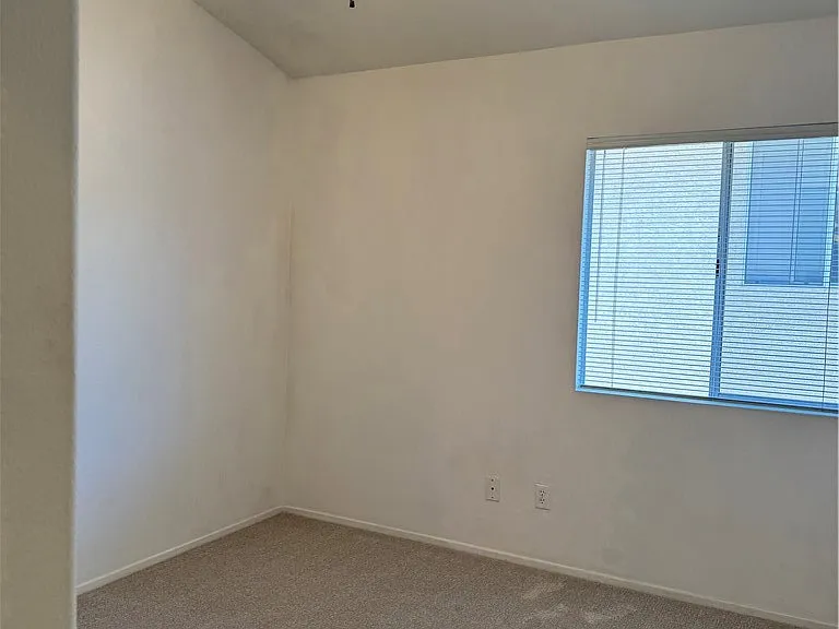25616 Shaw Pl — Photo 14