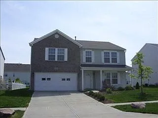 623 Heartland Dr photo 1