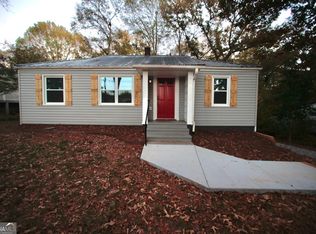 88 Glendale Dr, Hartwell, GA 30643