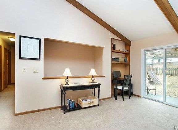 3rd image of 6 Dorchester Ct