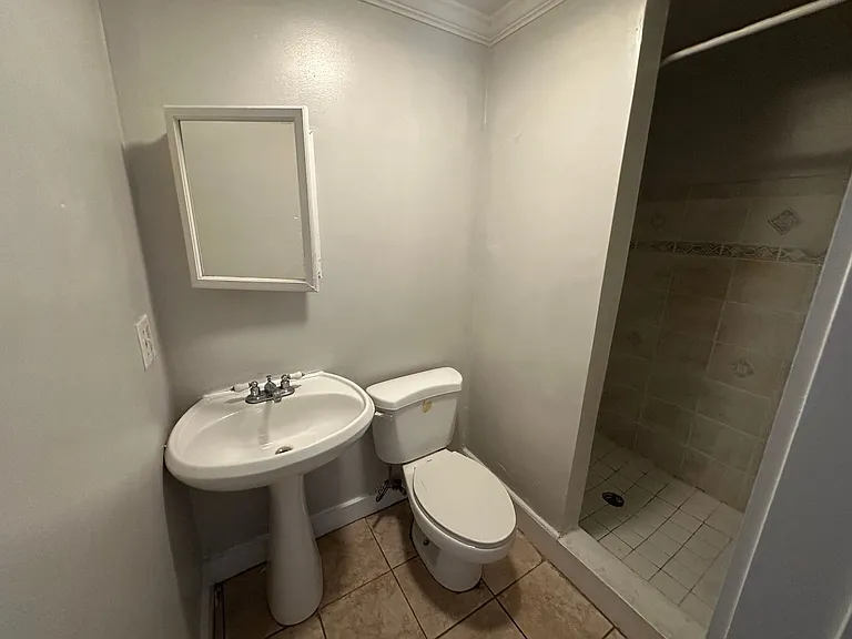 869 New St #1 — Photo 8