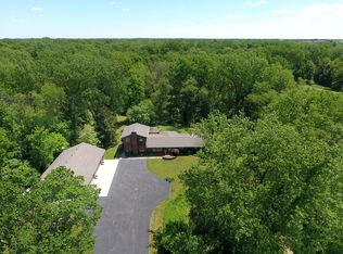 2550 N Jugtown Rd, Morris, IL 60450