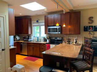 21-23 Rowe St, Roslindale, MA 02131
