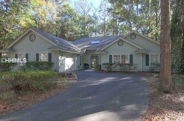 1st image of 1 Edgewood Ct