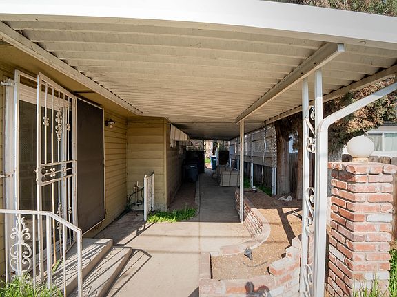 5th image of 4730 E Indianapolis Avenue