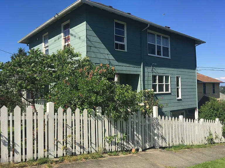 Lower unit of duplex