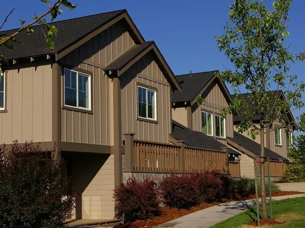 1933 NW Monterey Pines Dr Unit 4, Bend, OR 97703
