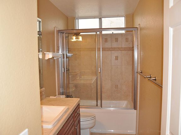 5th image of 1713 Goodman Ave