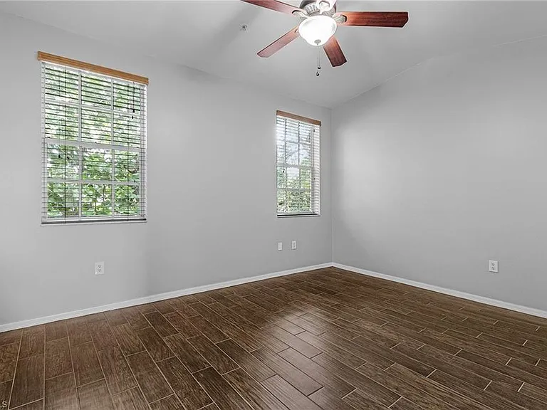 3258 Tamara Dr #2 — Photo 17