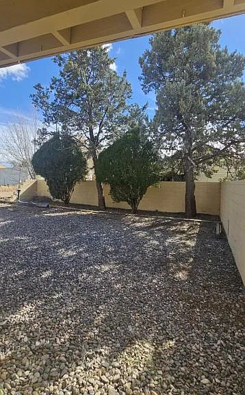 1 Encina St — Photo 26