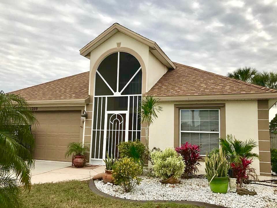 1st image of 1209 Creek Side Cir