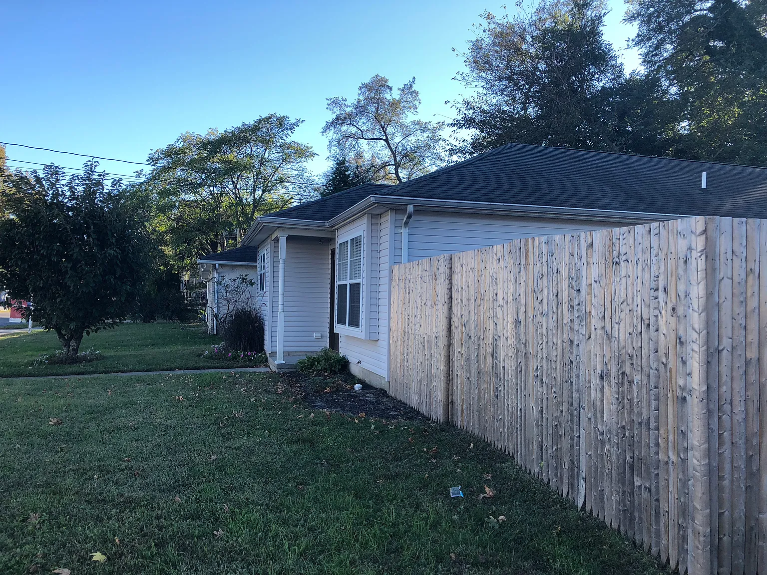 257 Drummond Ave photo 1
