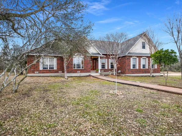 263 COUNTY ROAD 4643, Hondo, TX 78861