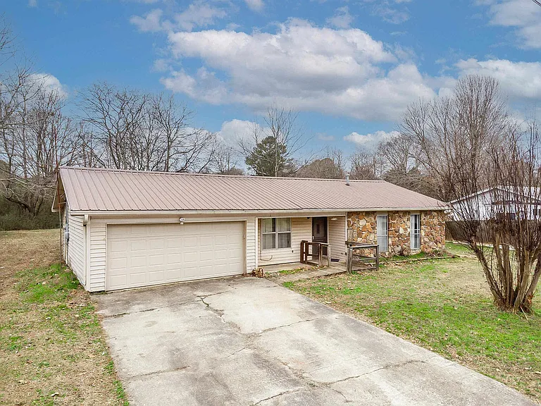 1219 N Parker St — Photo 35