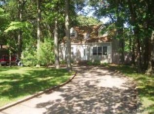 69 S Swezeytown Rd, Middle Island, NY 11953