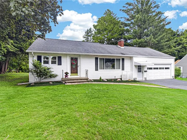 5 Lyndon Rd, Whitesboro, NY 13492