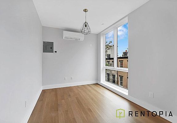 5th image of 58 Palmetto St APT 5B