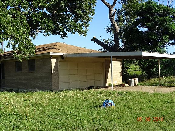 2nd image of 1439 County Road 305